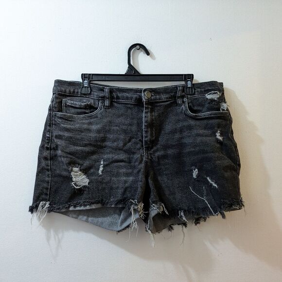 Blank NYC The Fulton Distressed Roll Up Shorts, Women's 32 - Picture 1 of 16
